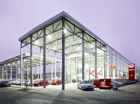 Автосалоны